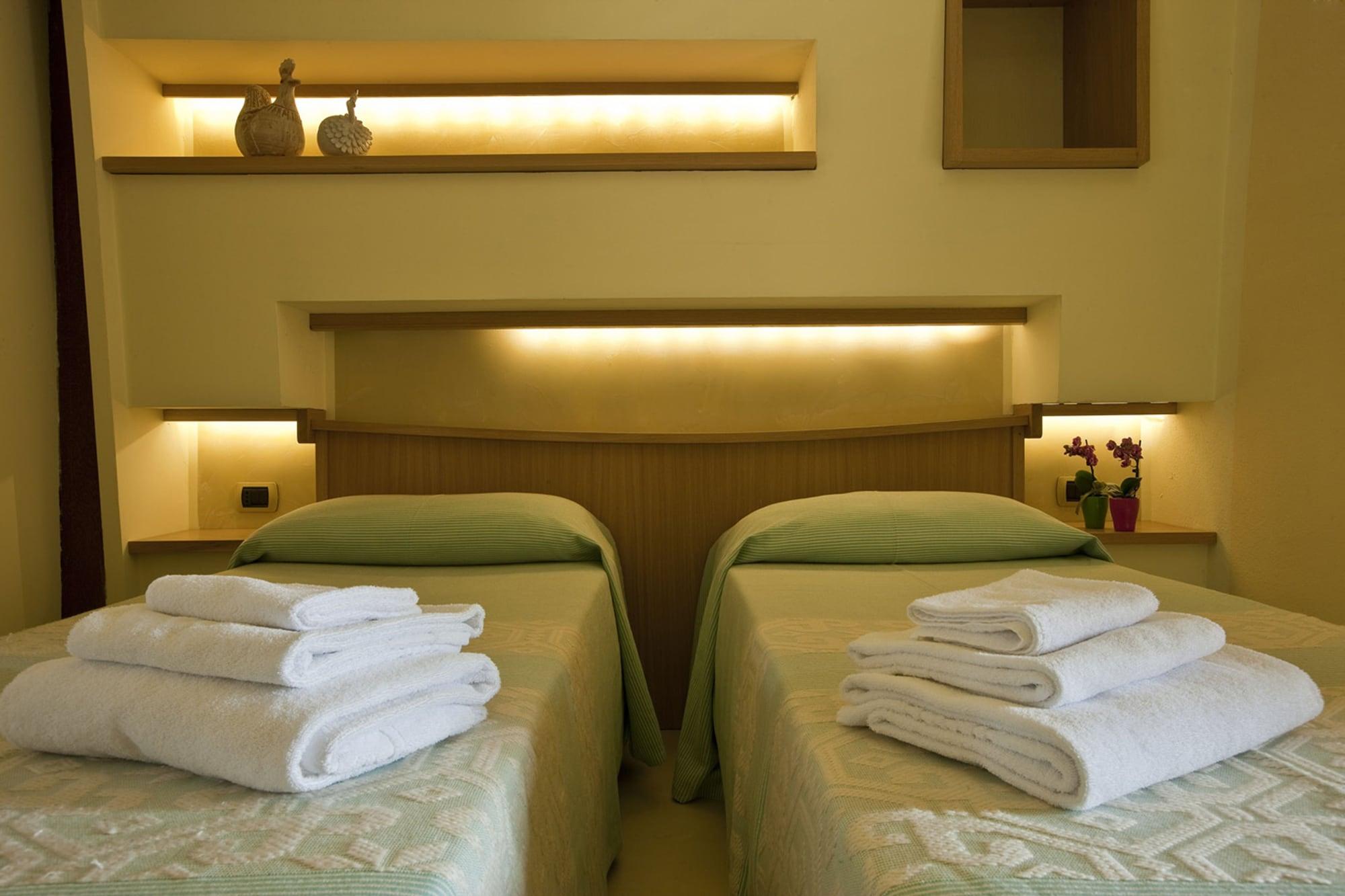 Hotel Cala Reale Stintino Luaran gambar