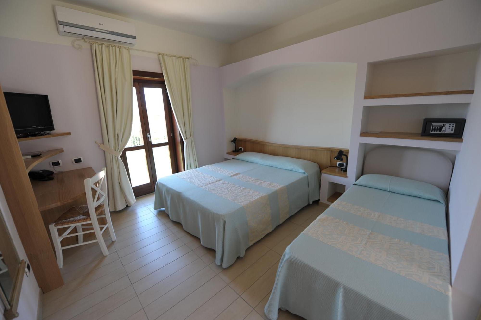 Hotel Cala Reale Stintino Luaran gambar